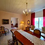 Mansikkaharju Kartano *