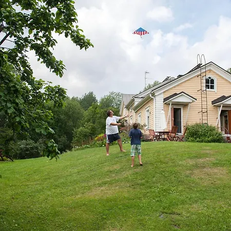 Апартаменты Mansikkaharju Kartano Леппявирта