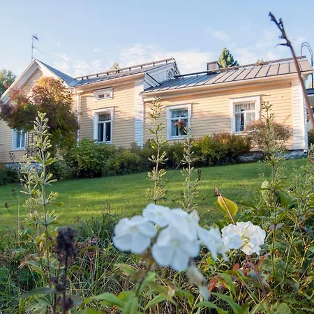 Mansikkaharju Kartano Апартаменты Леппявирта