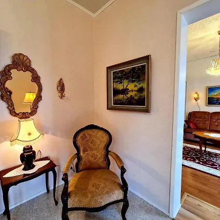 아파트 Mansikkaharju Kartano *