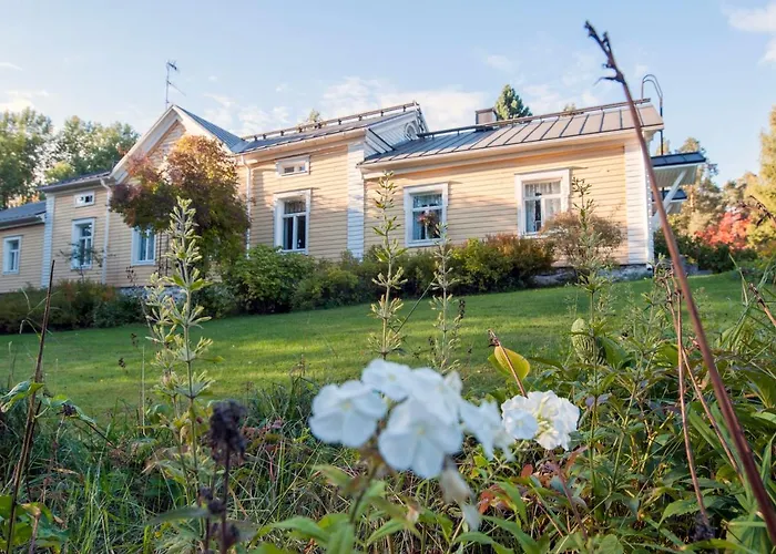 Mansikkaharju Kartano 公寓 Leppävirta