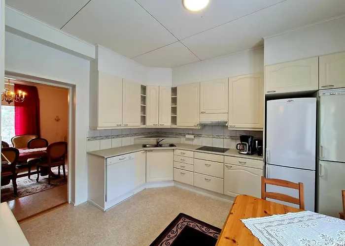 Mansikkaharju Kartano *